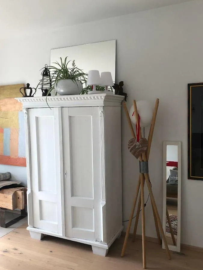 Apartment Ferienwohnung Burgenblick Mit Blick Auf Riedenburg